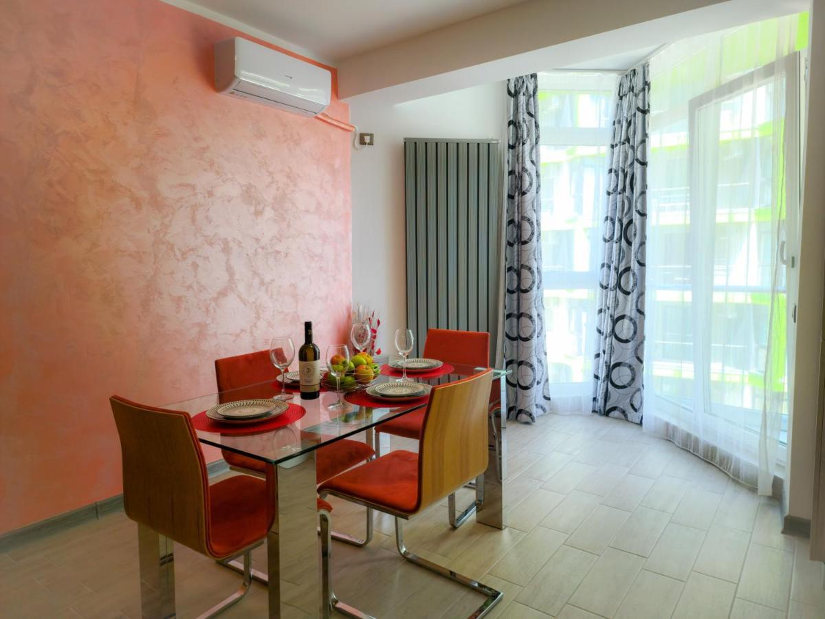 Sole Aparthotel Pool & Spa Mamaia Nord Năvodari Exterior foto