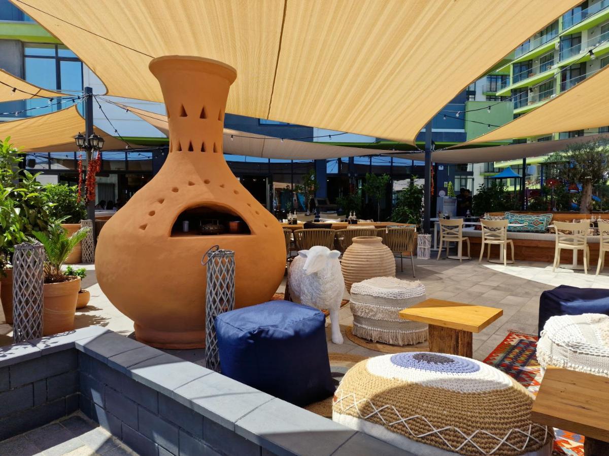 Sole Aparthotel Pool & Spa Mamaia Nord Năvodari Exterior foto